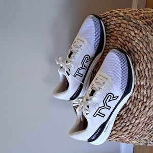 TYR Unisex SR-1 Tempo SURGENRG+ White Knit Running/Athletic‎ Sneakers M10.5/W12